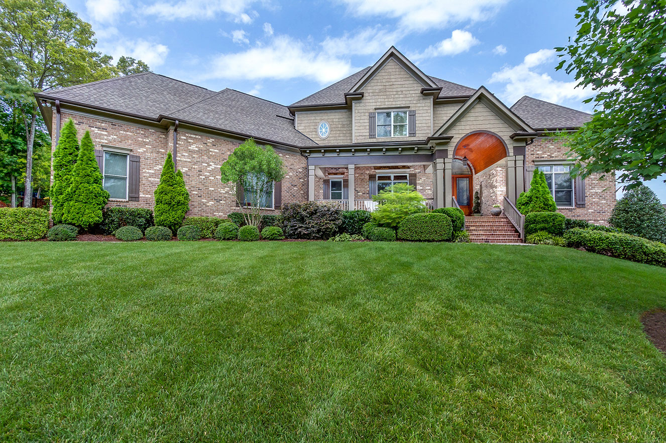 Residential photography by Jesse Samples Allen Tate Realtors