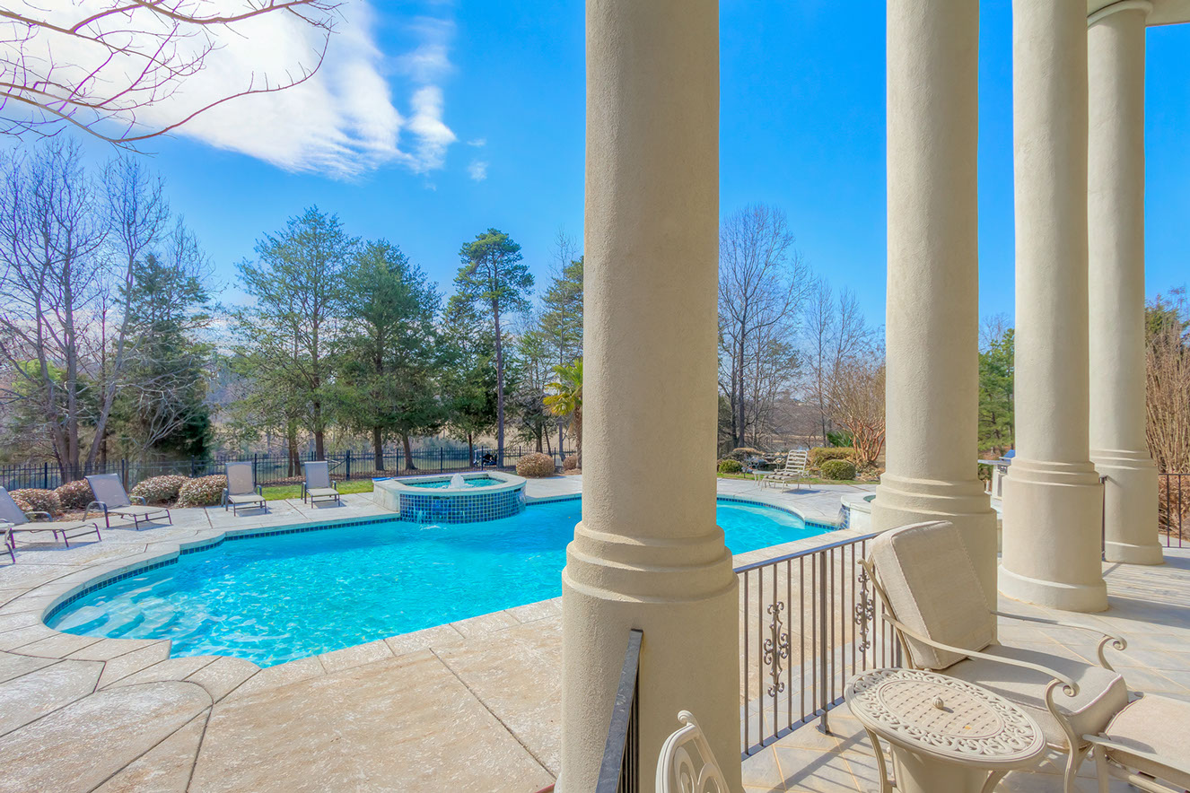 Residential estate home photography by Jesse Samples Allen Tate Realtors