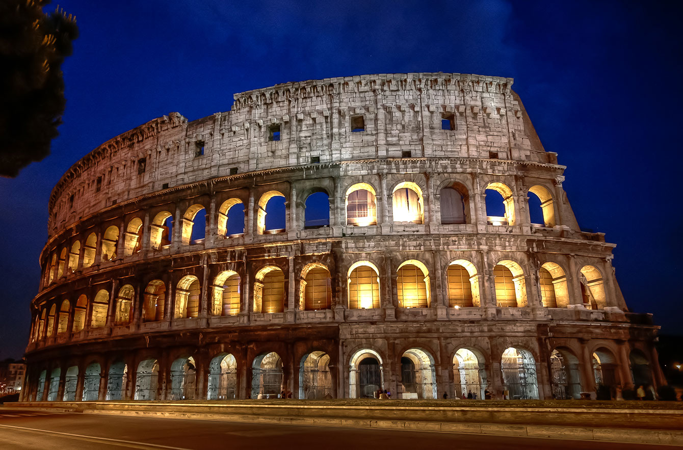 Roman Colosseum at Night photo by Jesse Samples